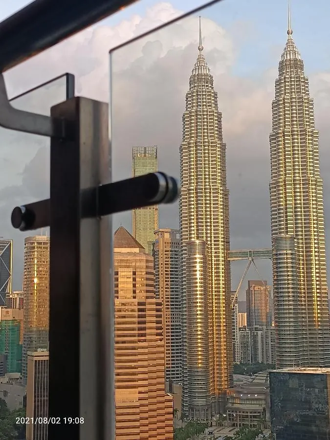 The View @ Legasi Walk 2 Klcc View Next To Train Apartment Kuala Lumpur Malaysia